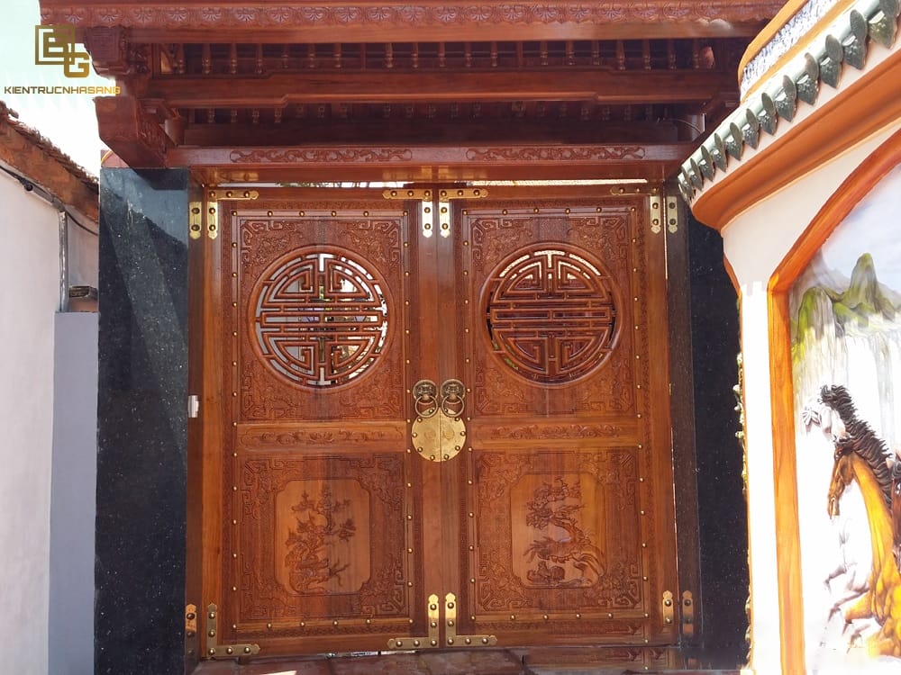 cửa cổng gỗ đẹp