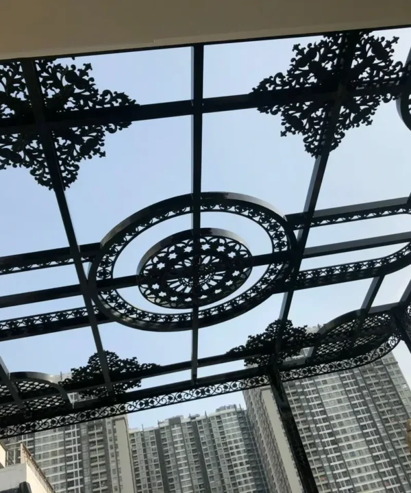 Giàn nắng nhôm đúc Kiến trúc Bùi Gia